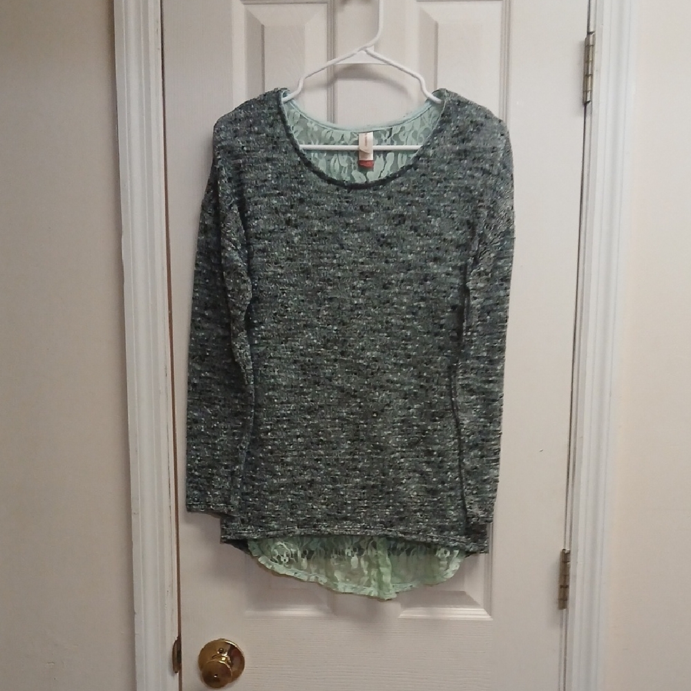 NOBO Long Sleeve Light Sweater, Size XL (15-17)